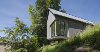 Cantilevering SIPs Home in Strathblane banner photo