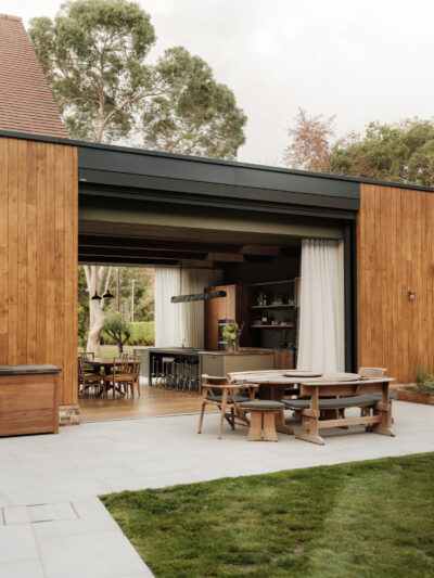 Photo: SIPs Eco-home in Buckinghamshire Has The Wow Factor