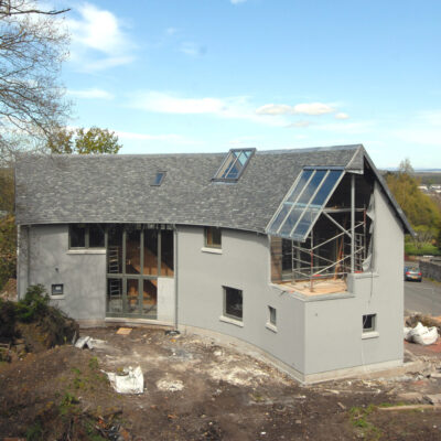 Curved SIPs House in Bridge of Weir, Scotland