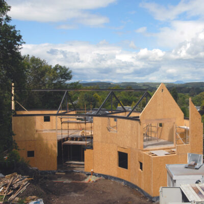 Curved SIPs House in Bridge of Weir, Scotland