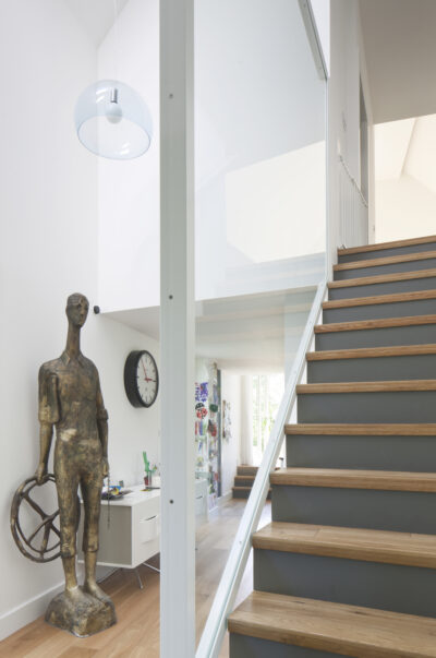 Cantilevering SIPs Home in Strathblane