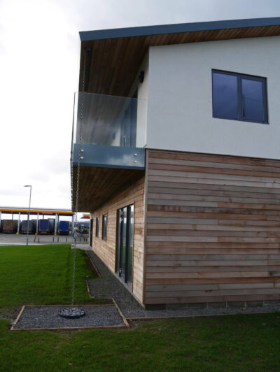SIPs Mono-Pitched Offices, Exelby Services