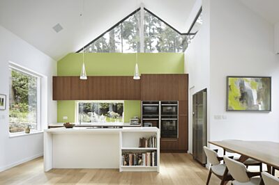 Photo: Using Modern Building Techniques for Speedy Construction