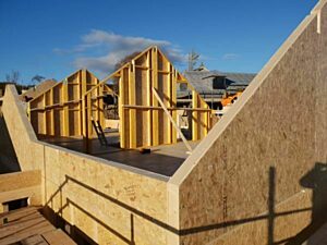 Photo: Comparing SIPs Construction with Traditional Methods