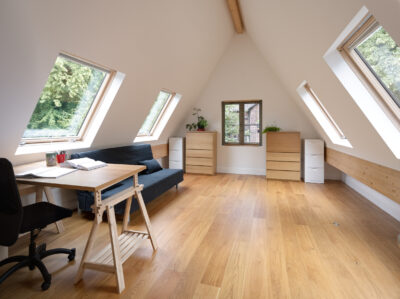 Kingspan TEK™  Building System photograph background